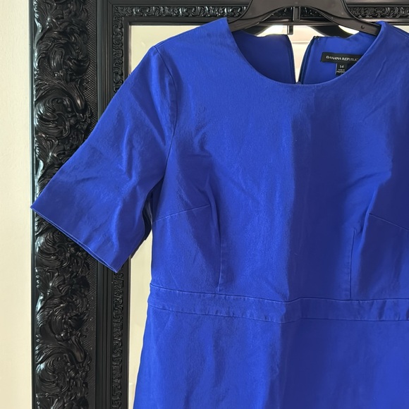 Banana Republic Structured dress - Picture 4 of 8